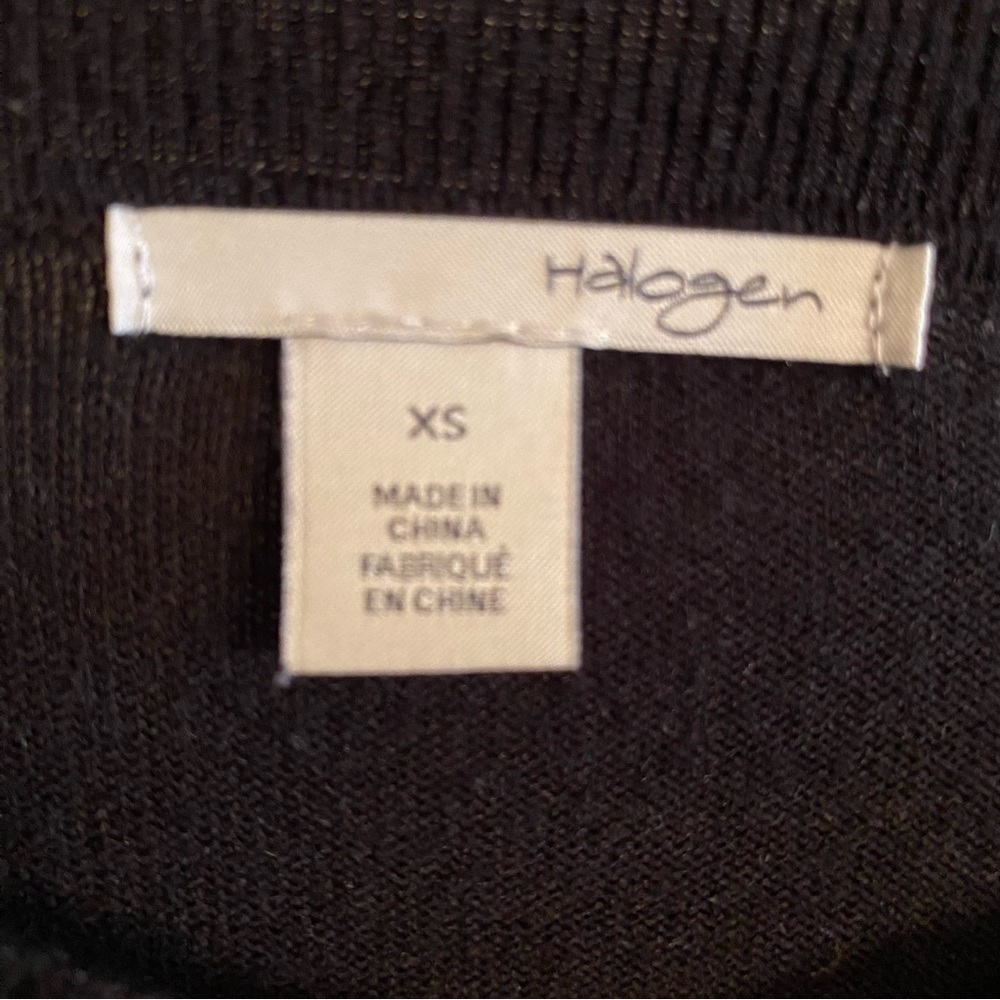 Halogen Black Cardigan 3/4 Sleeve Button Front Lightweight Classic - Picture 2 of 3